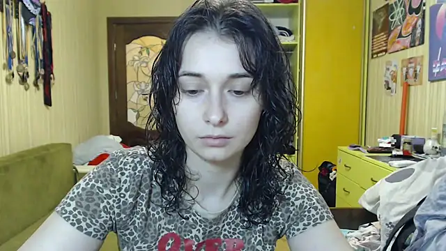 Angelik5371 online show from May 8, 2026, 1:37 pm
