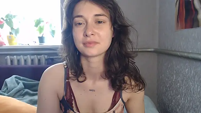 Snapshot of Angelik5371 chatting on July 16, 2026, 6:32 am Angelik5371 online show from July 16, 2026, 6:32 am