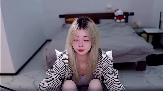 dali83 online show from December 20, 2025, 1:47 pm