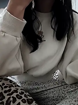 tenifer online show from February 1, 2026, 5:44 pm