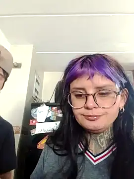 Snapshot of shadowofpleasure chatting on December 14, 2025, 3:39 pm shadowofpleasure online show from December 14, 2025, 3:39 pm