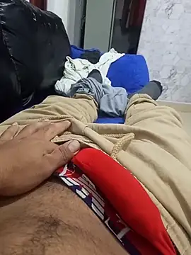 Alexanderreal23 online show from February 4, 2026, 7:14 am