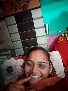 Aaisha 01 online show from December 17, 2025, 8:52 am