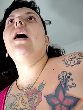 Snapshot of Divine_Pouvoir chatting on March 3, 2026, 8:16 pm Divine Pouvoir online show from March 3, 2026, 8:16 pm