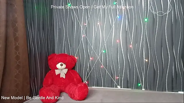 Snapshot of khushigoesnaughty0 chatting on February 9, 2026, 7:39 am khushigoesnaughty0 online show from February 9, 2026, 7:39 am