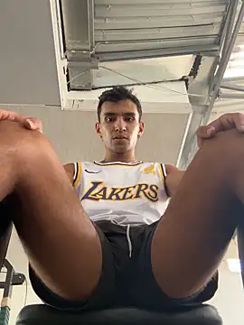 chico sweet online show from December 15, 2025, 4:24 pm