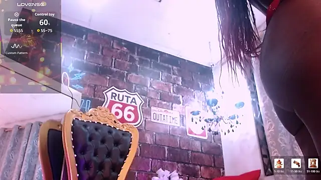 Snapshot of MilaHallu chatting on February 6, 2026, 12:56 pm MilaHallu online show from February 6, 2026, 12:56 pm