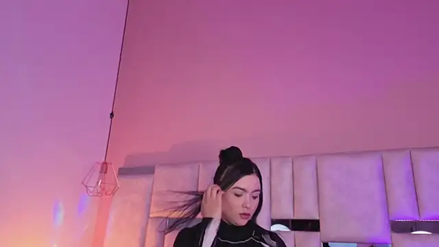 Snapshot of kylie_river chatting on May 19, 2026, 11:50 am kylie river online show from May 19, 2026, 11:50 am