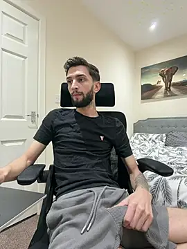 Snapshot of Juliann69Ramiro chatting on March 3, 2026, 9:22 pm Juliann69Ramiro online show from March 3, 2026, 9:22 pm