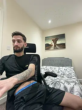 Snapshot of Juliann69Ramiro chatting on January 15, 2026, 8:23 pm Juliann69Ramiro online show from January 15, 2026, 8:23 pm