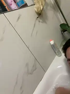 Snapshot of Juliann69Ramiro chatting on February 21, 2026, 10:23 pm Juliann69Ramiro online show from February 21, 2026, 10:23 pm