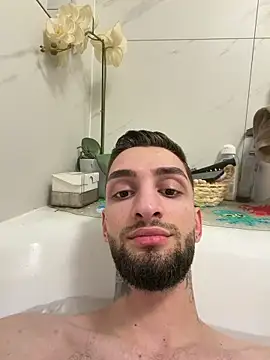 Snapshot of Juliann69Ramiro chatting on March 4, 2026, 6:04 pm Juliann69Ramiro online show from March 4, 2026, 6:04 pm