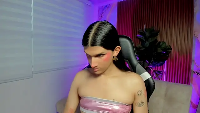 Snapshot of Bianca_baldwin_ chatting on June 13, 2026, 9:35 pm Bianca baldwin online show from June 13, 2026, 9:35 pm
