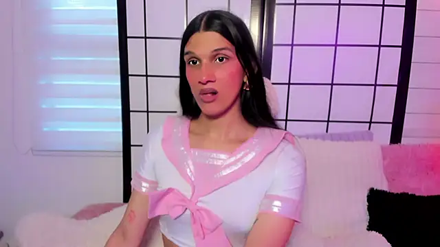 Snapshot of Bianca_baldwin_ chatting on June 28, 2026, 9:43 pm Bianca baldwin online show from June 28, 2026, 9:43 pm