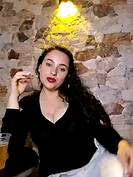 oliviawilde  online show from March 1, 2026, 5:40 am