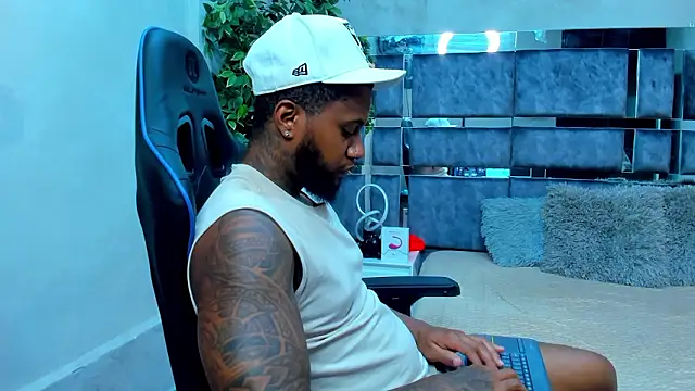 Snapshot of jay_jhonson01 chatting on March 6, 2026, 3:56 am jay jhonson01 online show from March 6, 2026, 3:56 am