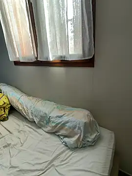 Snapshot of CoquineCharmeuse chatting on February 6, 2026, 1:07 pm CoquineCharmeuse online show from February 6, 2026, 1:07 pm