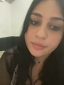 pudizinhaa  online show from February 23, 2026, 1:33 pm