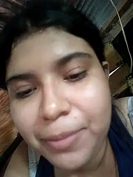 Snapshot of Rousse_uwu chatting on February 11, 2026, 7:47 pm Rousse uwu online show from February 11, 2026, 7:47 pm