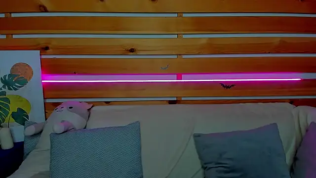 Evis Dailyy online show from December 19, 2025, 1:09 am