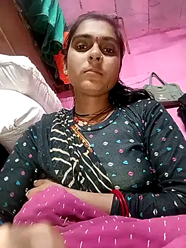 Snapshot of Cutsedi83 chatting on December 14, 2025, 4:34 pm Cutsedi83 online show from December 14, 2025, 4:34 pm