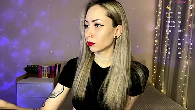 sun under skyy online show from March 11, 2026, 2:27 am