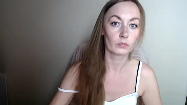 Snapshot of LiaSeass_ chatting on June 21, 2026, 11:38 am LiaSeass online show from June 21, 2026, 11:38 am