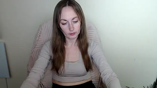 LiaSeass  online show from April 28, 2026, 12:20 pm