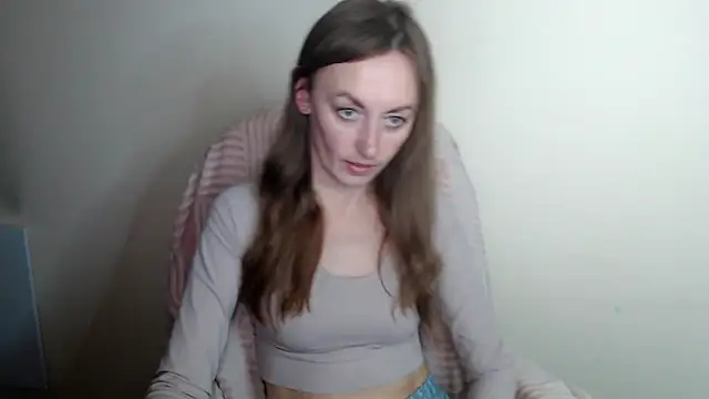 Snapshot of LiaSeass_ chatting on May 9, 2026, 11:35 am LiaSeass online show from May 9, 2026, 11:35 am