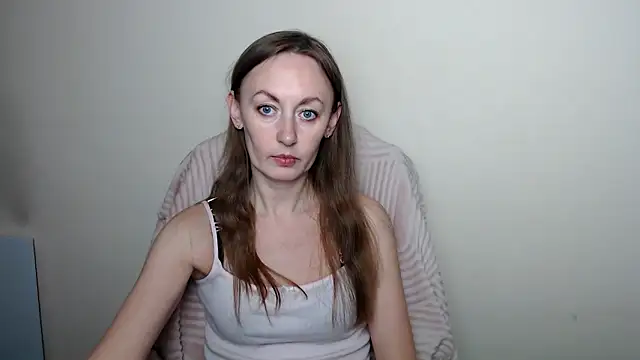 LiaSeass  online show from April 24, 2026, 12:51 pm