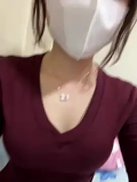 Baby22223 online show from March 6, 2026, 1:06 pm