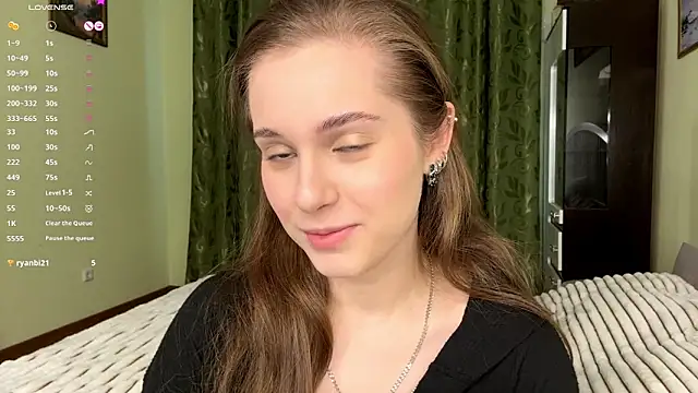 MiaBlanko online show from January 11, 2026, 8:21 am