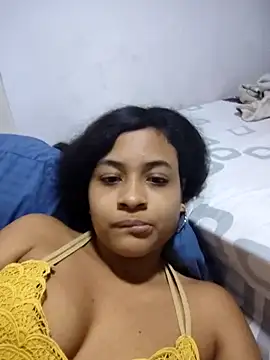 DAFNNEE HOT online show from February 4, 2026, 11:11 pm