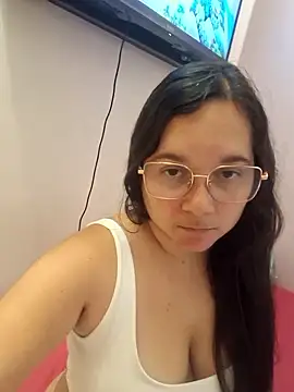 liababylia online show from January 15, 2026, 11:19 pm