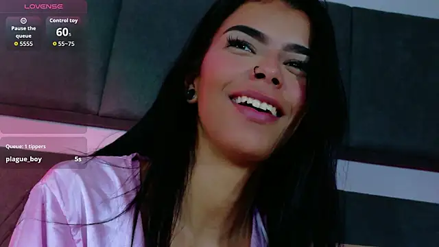 Snapshot of luna_blannco chatting on July 10, 2026, 10:59 am luna blannco online show from July 10, 2026, 10:59 am