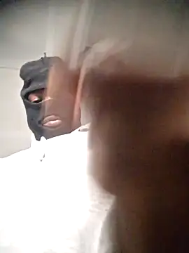Snapshot of drainthisblackdick chatting on June 4, 2026, 11:37 am drainthisblackdick online show from June 4, 2026, 11:37 am