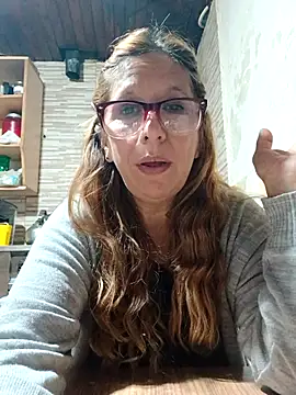 cari75 online show from May 3, 2026, 7:13 am