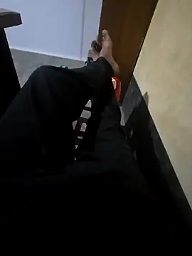 Snapshot of SHARIF12123 chatting on March 28, 2026, 5:47 pm SHARIF12123 online show from March 28, 2026, 5:47 pm