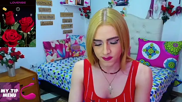 Snapshot of golden_girl01 chatting on March 9, 2026, 6:00 pm golden girl01 online show from March 9, 2026, 6:00 pm