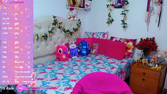 Snapshot of golden_girl01 chatting on December 15, 2025, 6:58 pm golden girl01 online show from December 15, 2025, 6:58 pm