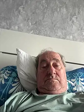 Snapshot of csikar chatting on June 21, 2026, 2:01 pm csikar online show from June 21, 2026, 2:01 pm