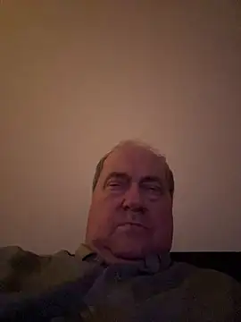 Snapshot of csikar chatting on May 19, 2026, 8:27 pm csikar online show from May 19, 2026, 8:27 pm