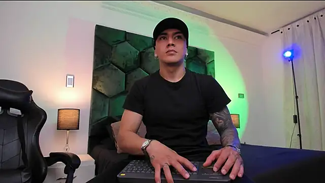 TonnieViera online show from February 5, 2026, 1:34 am