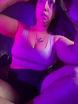 Soy maiaa4 online show from March 19, 2026, 9:15 pm