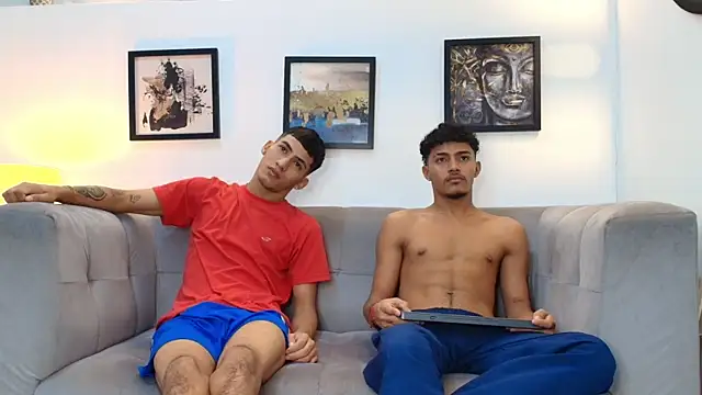 DIAMOND BLACKS online show from March 4, 2026, 7:38 am