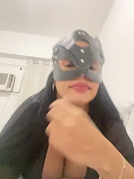 Snapshot of Anna2026_ chatting on February 5, 2026, 10:16 pm Anna2026 online show from February 5, 2026, 10:16 pm