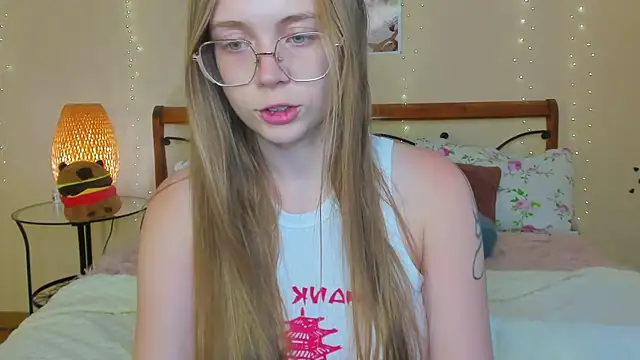 Snapshot of miya_soft chatting on July 11, 2026, 1:50 am miya soft online show from July 11, 2026, 1:50 am