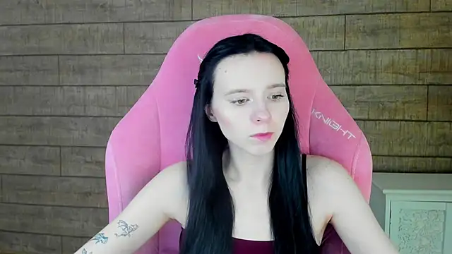 ArinaKubrick online show from March 3, 2026, 4:14 pm