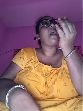Snapshot of MISTI_KOLK chatting on July 16, 2026, 12:13 pm MISTI KOLK online show from July 16, 2026, 12:13 pm