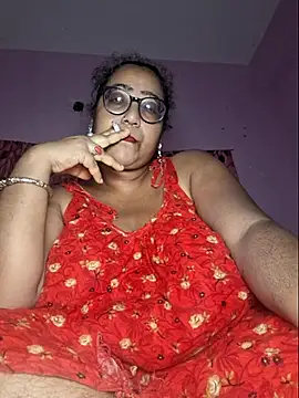 Snapshot of MISTI_KOLK chatting on August 1, 2026, 6:06 pm MISTI KOLK online show from August 1, 2026, 6:06 pm
